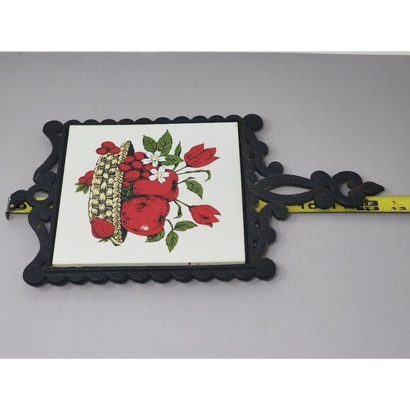 Vintage Cast Iron Trivet With Fruit Basket Print By Lodge Japan - Picture 7 of 7